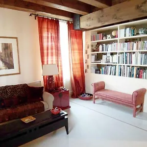Giudecca Molino Stucky Apartment